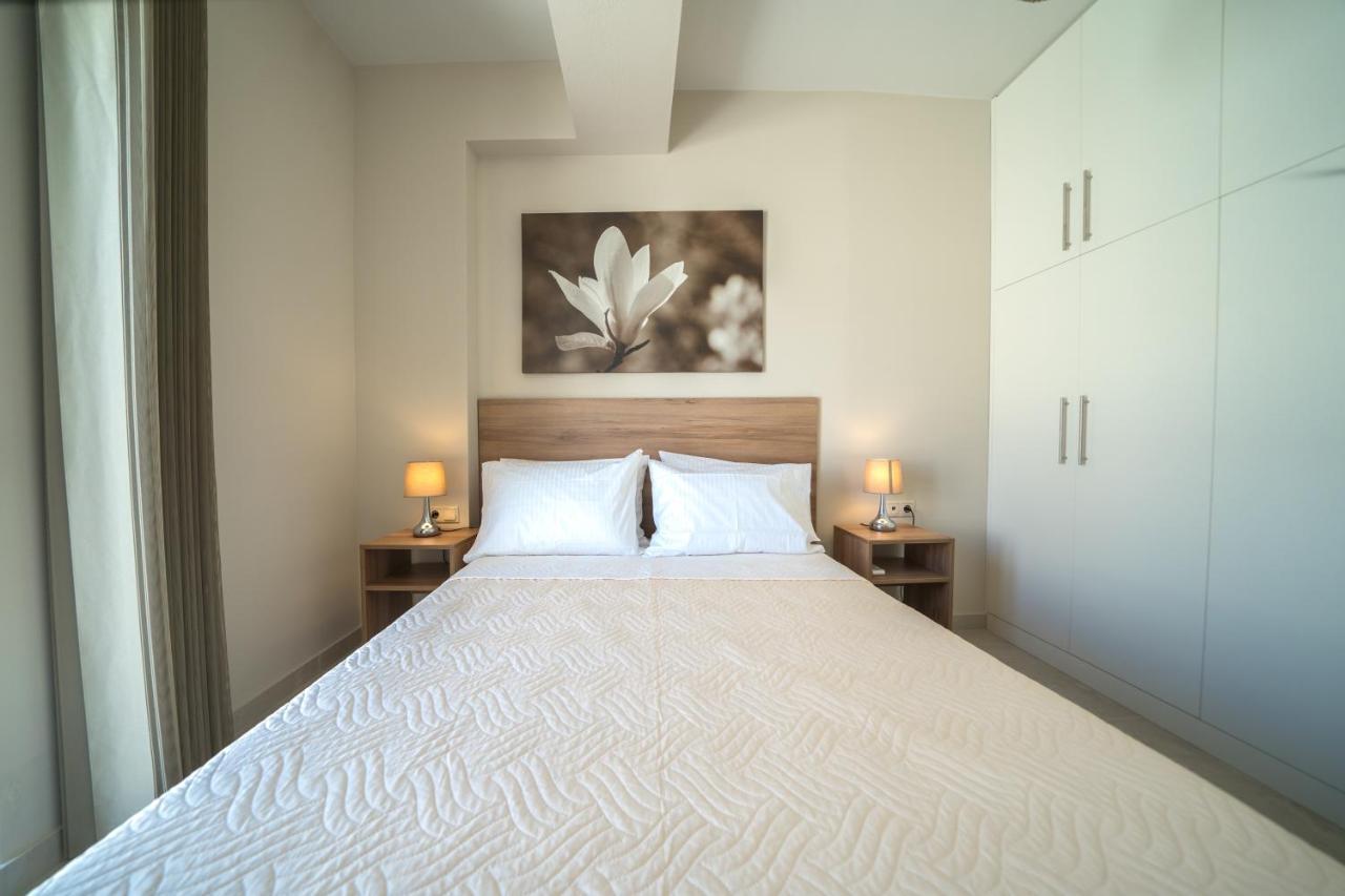Alma City Center Apartment'S Candia Esterno foto