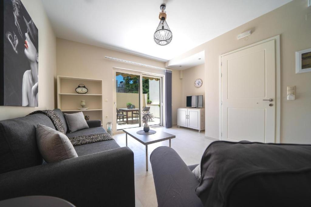 Alma City Center Apartment'S Candia Esterno foto