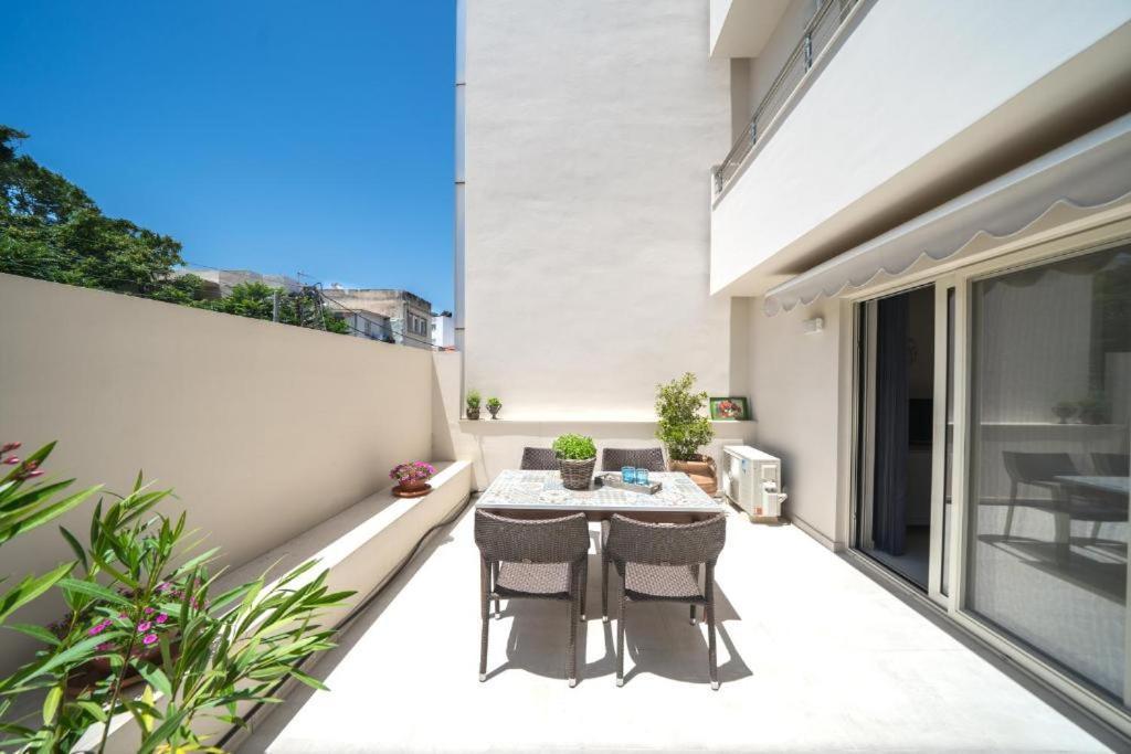 Alma City Center Apartment'S Candia Esterno foto